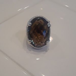 Brown stone ring